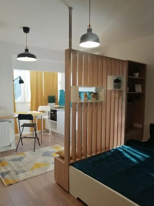 Cozy Central Up Studio Bucharest 0*,  Romania