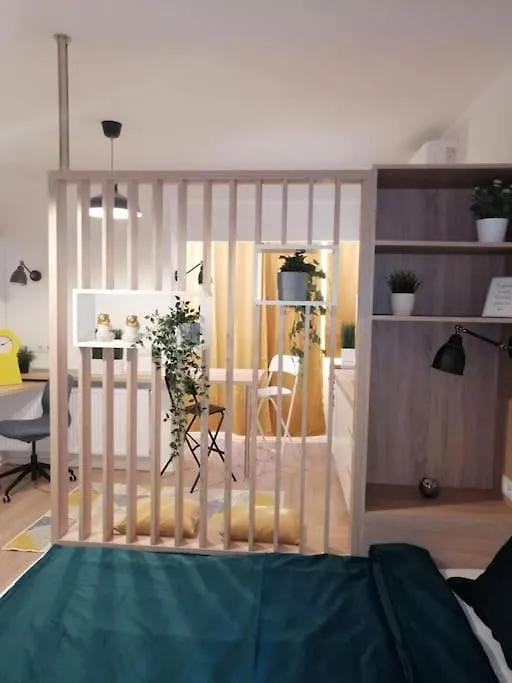 Apartment Cozy Central Up Studio Bucharest Romania