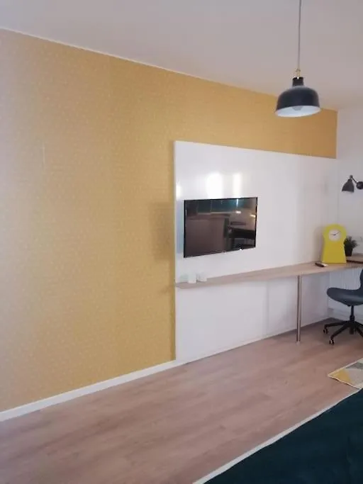 Apartment Cozy Central Up Studio Bucharest