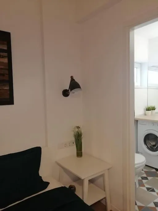 Cozy Central Up Studio Bucharest 0*,