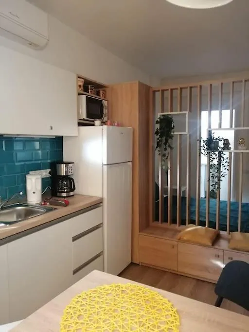 Apartment Cozy Central Up Studio Bucharest